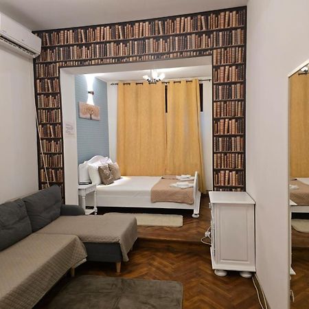Vila Ris Piata Romana Bukares Bagian luar foto